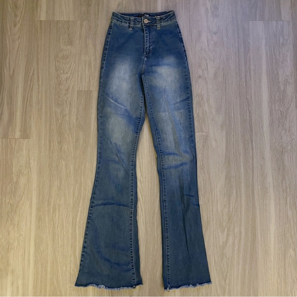 Valentina High Rise Flare Jeans - Picture 3 of 5